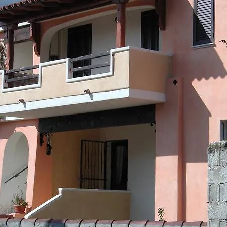 Casa Luminosa Apartment *